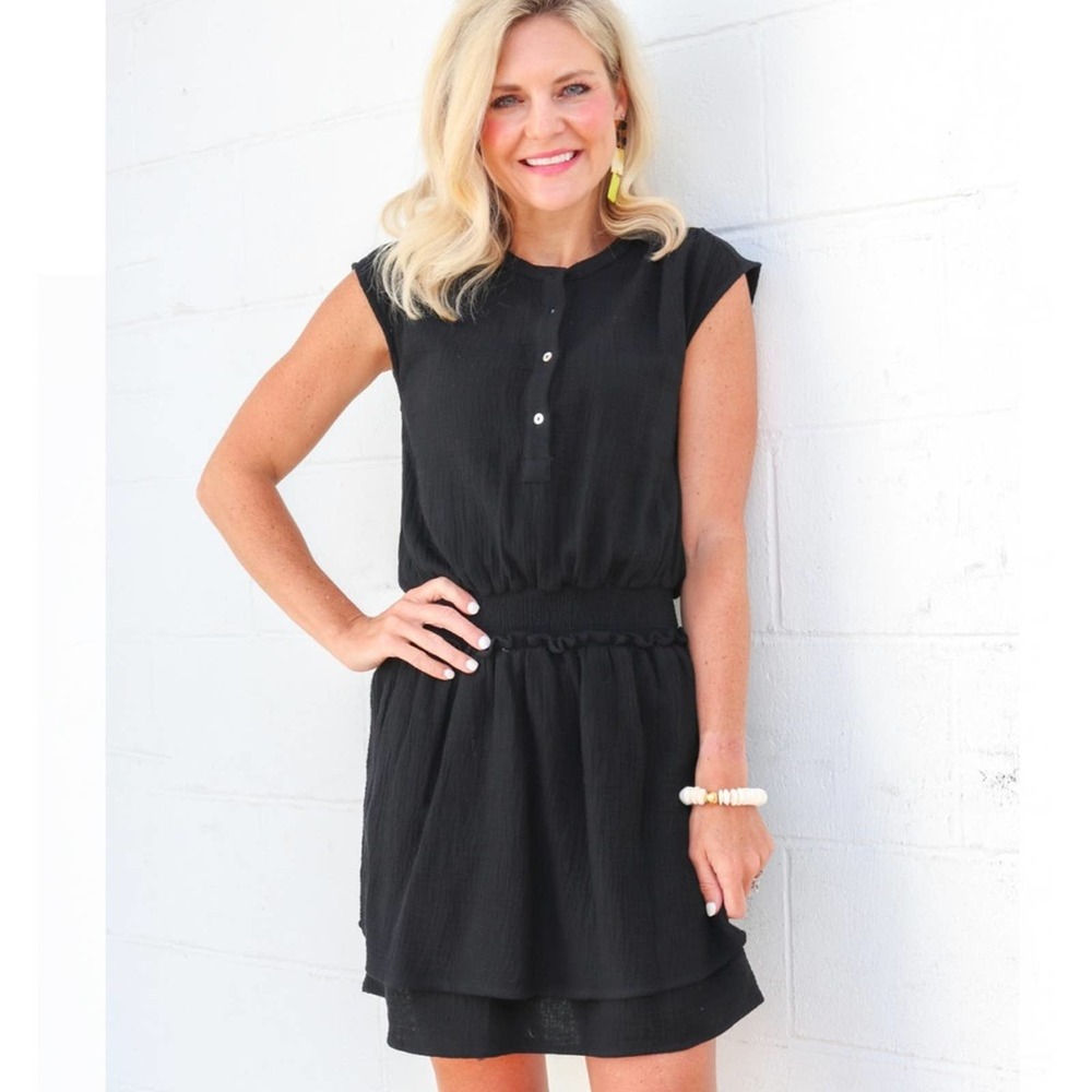 bishop + young NWT Women’s Kelley Smock Dress in Black / Size Small